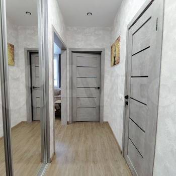 Продается 1-комнатная квартира, 41 м²