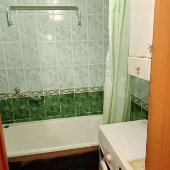 Сдается Многокомнатная квартира, 65,7 м²