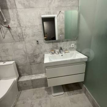 Сдается 1-комнатная квартира, 59 м²