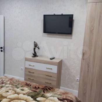 Сдается 1-комнатная квартира, 35 м²