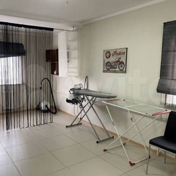 Продается Многокомнатная квартира, 211 м²