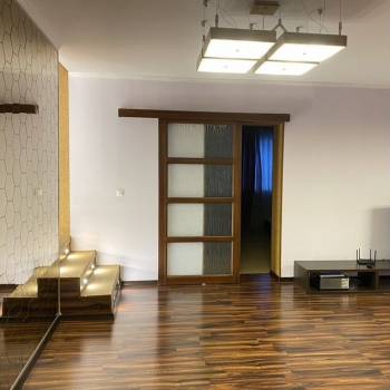 Продается Многокомнатная квартира, 211 м²