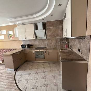 Сдается 2-х комнатная квартира, 88 м²