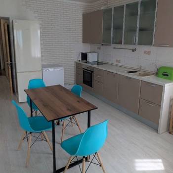 Сдается 2-х комнатная квартира, 78,2 м²