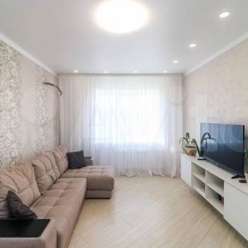 Продается 1-комнатная квартира, 41,7 м²