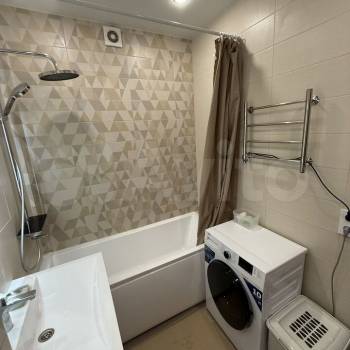 Сдается 1-комнатная квартира, 44 м²