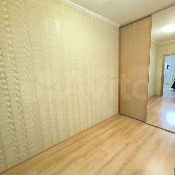 Сдается 1-комнатная квартира, 52,8 м²