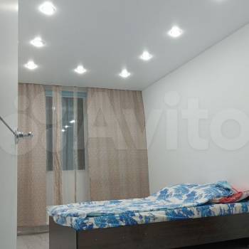 Сдается 1-комнатная квартира, 49 м²