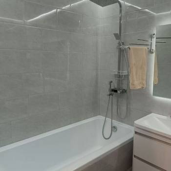 Сдается 1-комнатная квартира, 49 м²