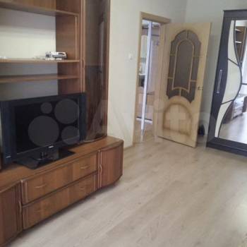 Сдается 1-комнатная квартира, 35 м²