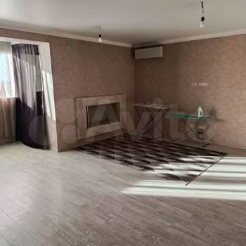 Сдается 2-х комнатная квартира, 90 м²
