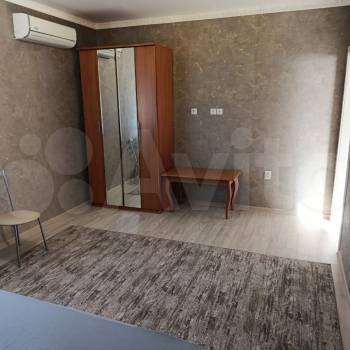 Сдается 2-х комнатная квартира, 90 м²