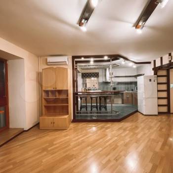 Сдается 1-комнатная квартира, 47,8 м²