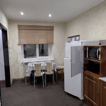 Сдается 2-х комнатная квартира, 63 м²