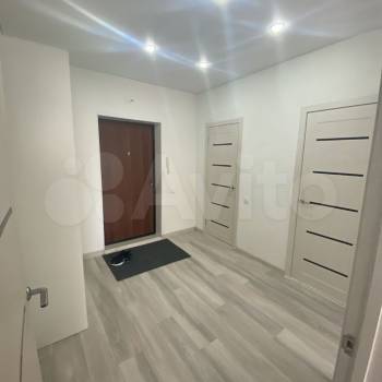 Продается 1-комнатная квартира, 43 м²