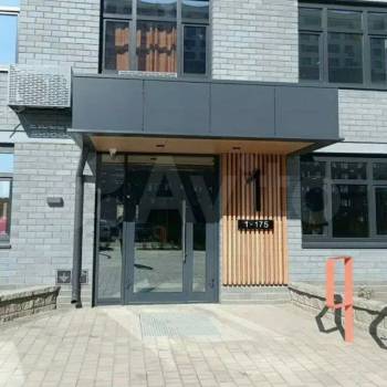 Продается Многокомнатная квартира, 76,3 м²