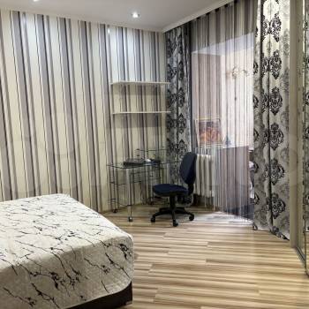 Сдается 2-х комнатная квартира, 89 м²