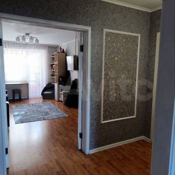 Продается Многокомнатная квартира, 111 м²