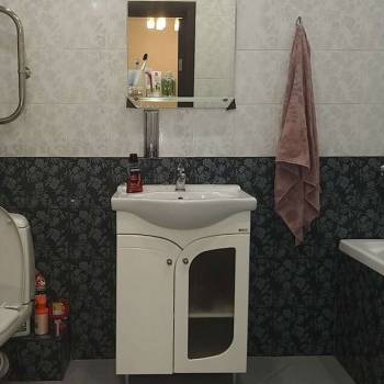 Сдается 1-комнатная квартира, 49 м²