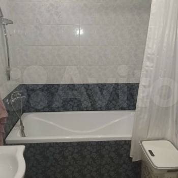 Сдается 1-комнатная квартира, 49 м²