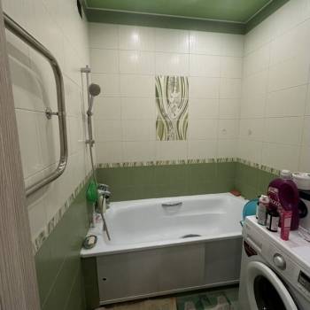 Продается 1-комнатная квартира, 41 м²