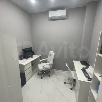 Сдается Нежилое помещение, 110 м²