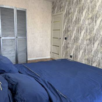 Продается 1-комнатная квартира, 45 м²