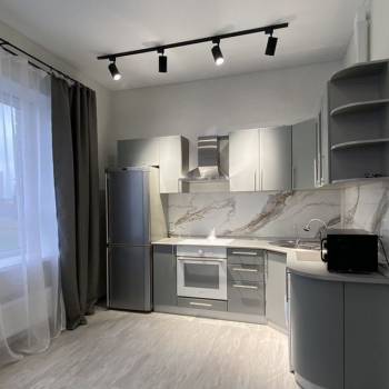 Сдается 1-комнатная квартира, 46 м²