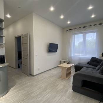 Сдается 1-комнатная квартира, 46 м²