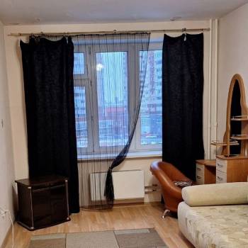 Сдается 1-комнатная квартира, 37 м²