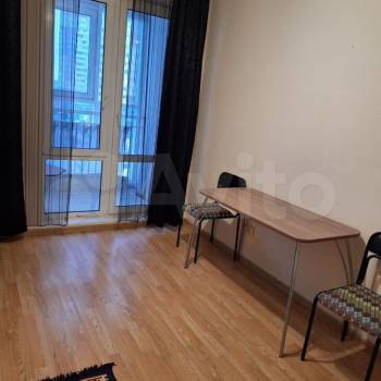 Сдается 1-комнатная квартира, 37 м²