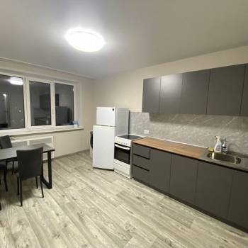 Сдается 2-х комнатная квартира, 58 м²