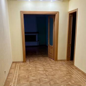 Сдается Многокомнатная квартира, 164 м²