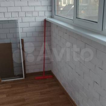 Продается 1-комнатная квартира, 35 м²