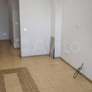 Продается 1-комнатная квартира, 35 м²