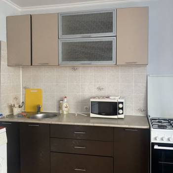 Сдается 1-комнатная квартира, 46 м²