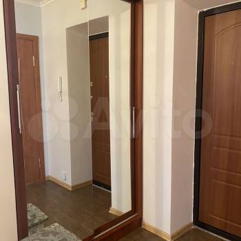 Сдается 1-комнатная квартира, 46 м²