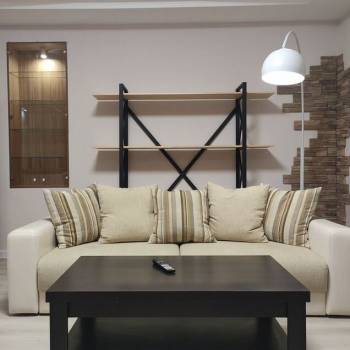 Сдается Многокомнатная квартира, 60 м²