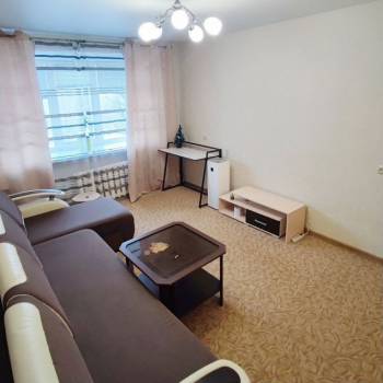 Сдается 2-х комнатная квартира, 50 м²