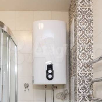 Продается 1-комнатная квартира, 60,2 м²