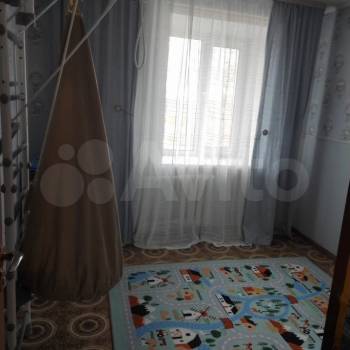 Сдается Многокомнатная квартира, 60 м²