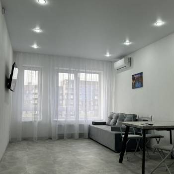 Сдается 1-комнатная квартира, 51,5 м²