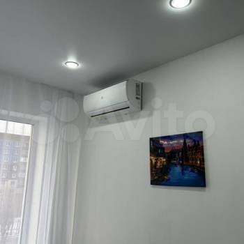 Сдается 1-комнатная квартира, 51,5 м²