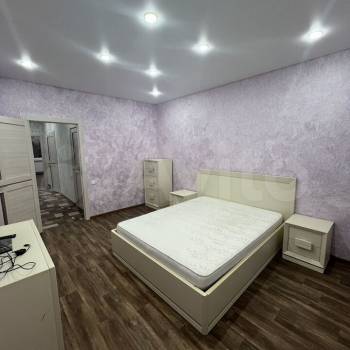 Сдается 2-х комнатная квартира, 65 м²