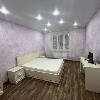 Сдается 2-х комнатная квартира, 65 м²