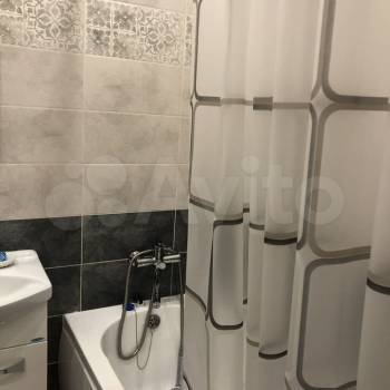 Сдается 1-комнатная квартира, 37 м²