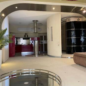 Продается 3-х комнатная квартира, 119 м²