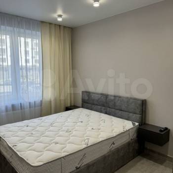 Сдается 1-комнатная квартира, 38 м²