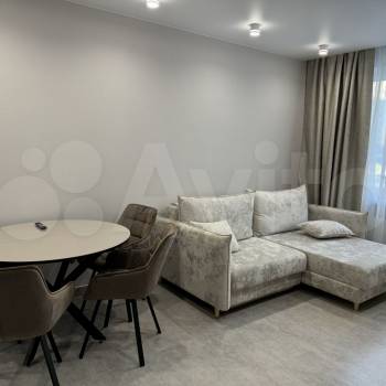 Сдается 1-комнатная квартира, 38 м²