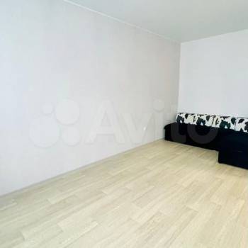 Сдается 1-комнатная квартира, 44 м²